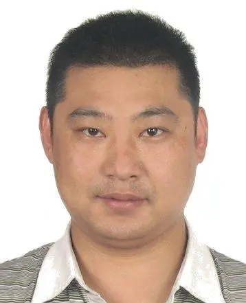 李跃成