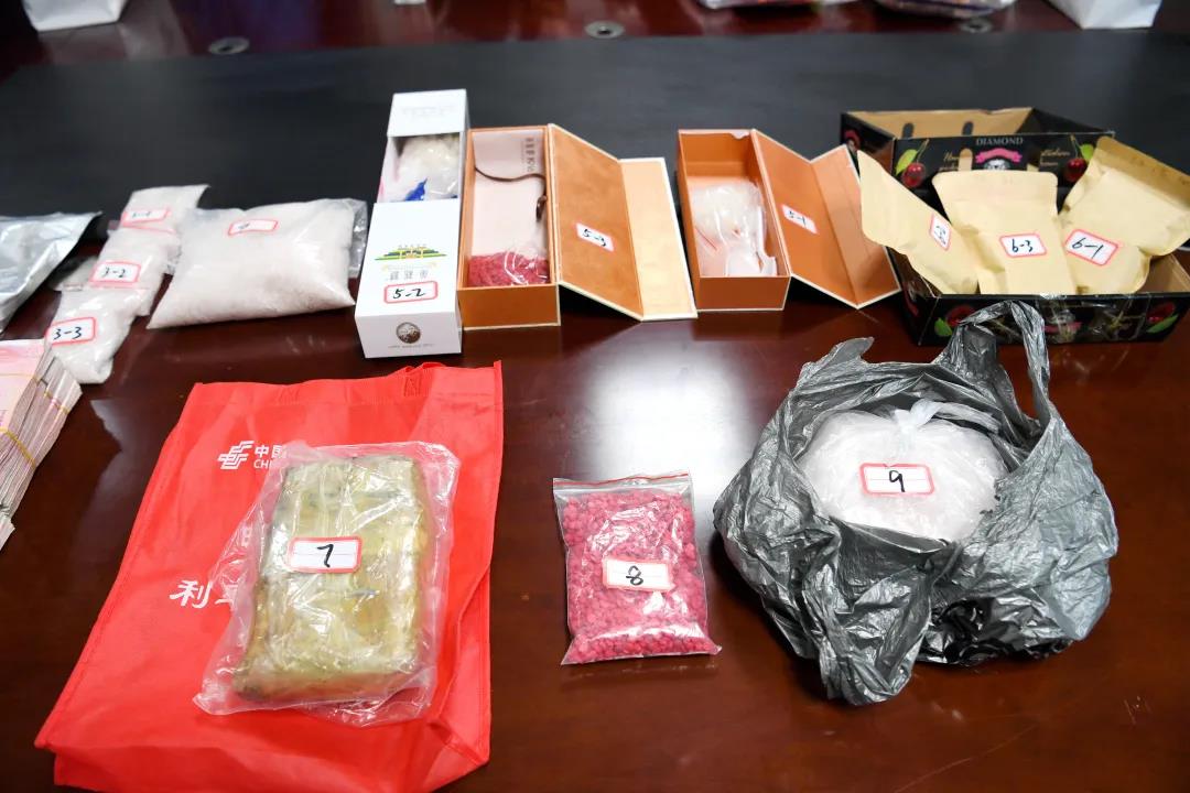 缴获毒品10余公斤、毒资114万余元 武汉警方破获重大毒品案