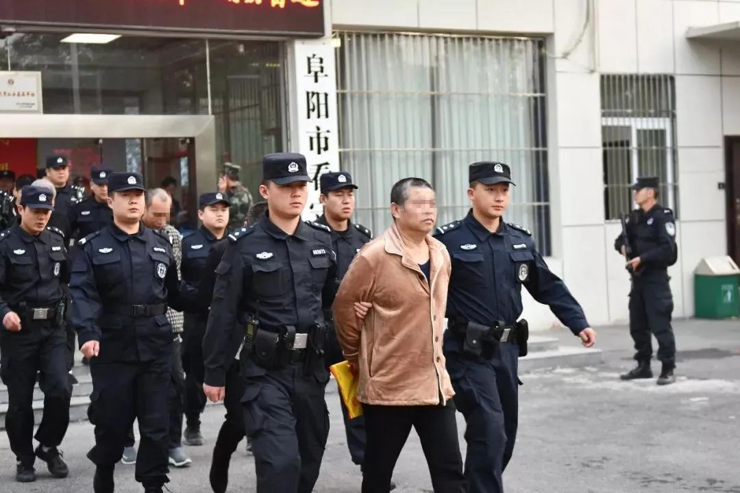 黑恶势力出价10万搜集专案组“黑料”