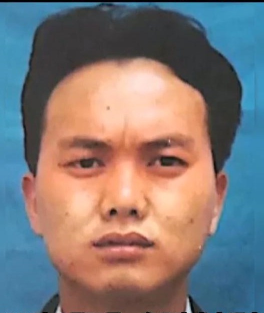 夏显东