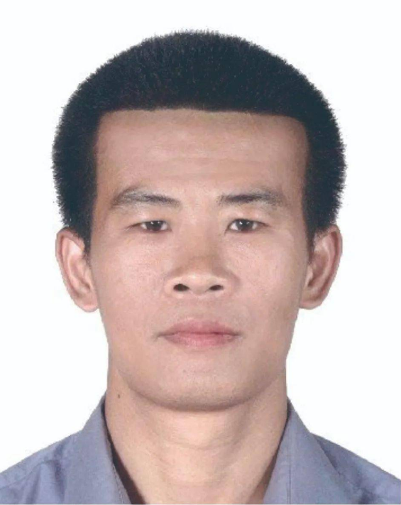 李进荣
