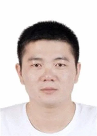 杨耿鹏