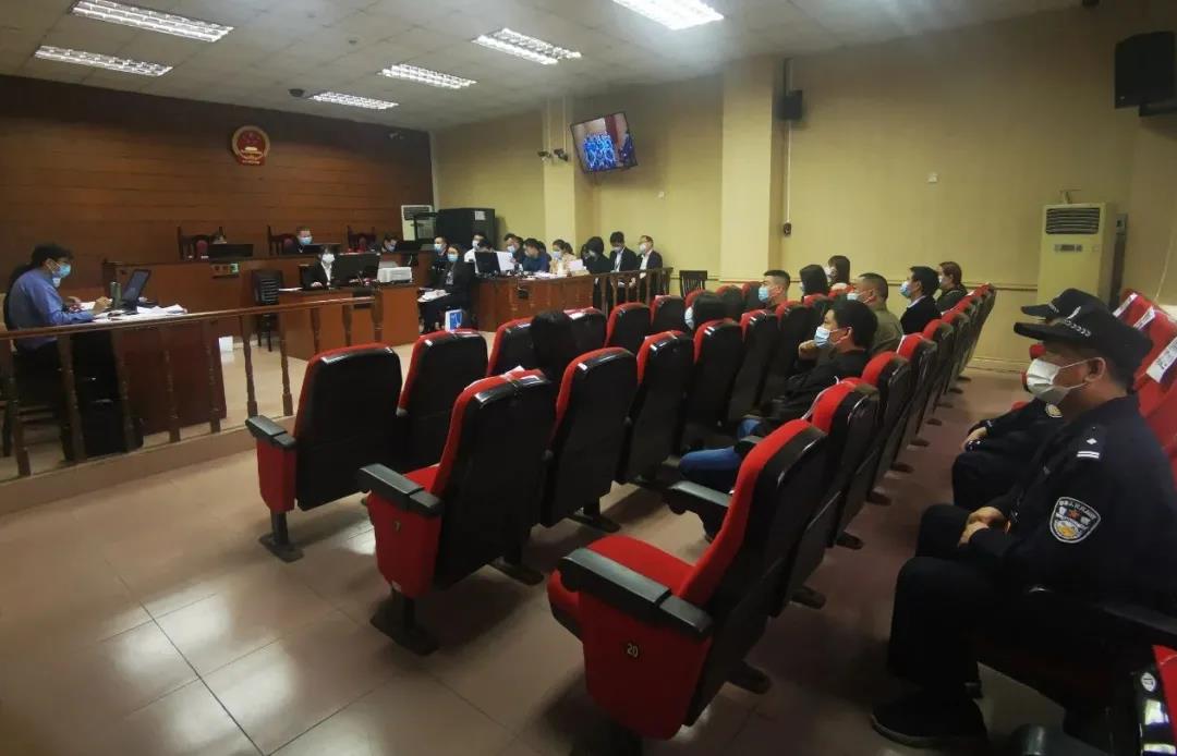 东莞樟木头“黑老大”一审获刑20年