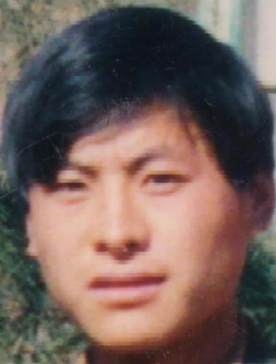 娄新明