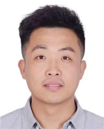 黄宁