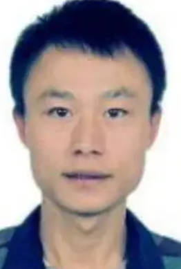 李强